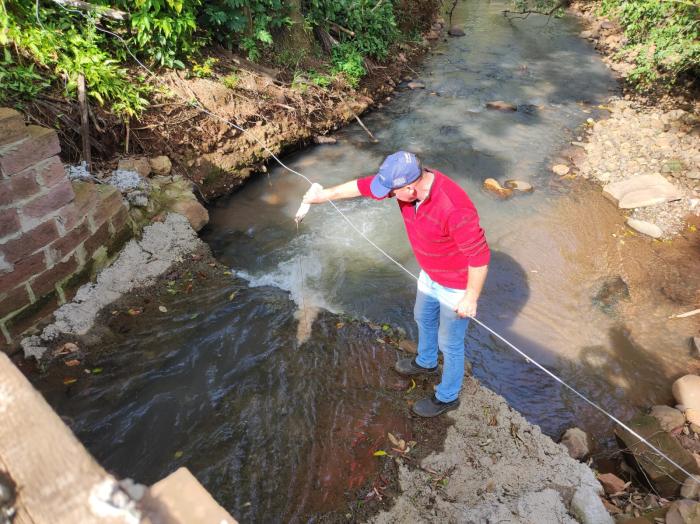 Secretaria de Agricultura e Meio Ambiente intensifica combate ao borrachudo com aplicação de BTI 