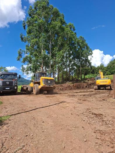Prefeitura de Colinas reforça apoio ao agricultor com incentivo em horas-máquina